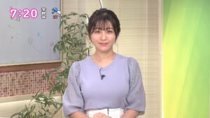 【画像】白戸ゆめのアナ、巨乳過ぎてうっすらブラの形が透けてしまう【GIF】