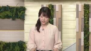 【GIF】TVK岡村アナ　巨乳ニュース